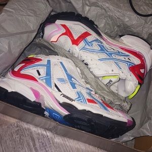 Balenciaga runners women’s size 38